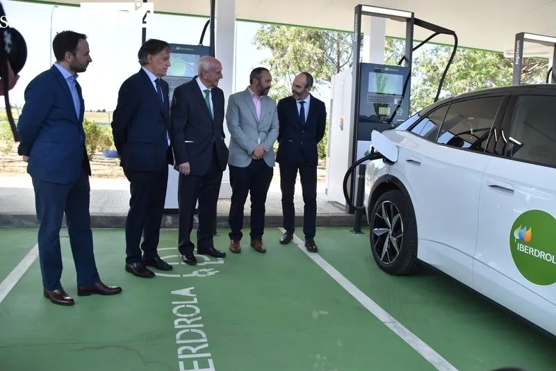 Salamanca inaugura el primer gran parque de recarga ultrarrápida de vehículos eléctricos | FOTOS: Vanesa Martins 