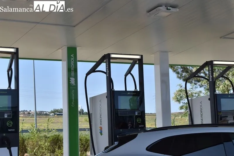 Salamanca inaugura el primer gran parque de recarga ultrarrápida de vehículos eléctricos | FOTOS: Vanesa Martins 