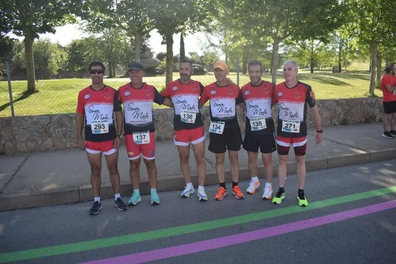 Galería de imágenes de la IV Carrera Solidaria 10 km de Gudino / Fotos: Atletismo Salmantino