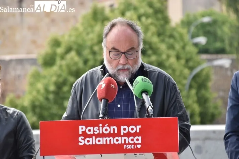 José Luis Mateos junto a Juan José García Meilán y Mar Fuentes | FOTOS: Vanesa Martins 