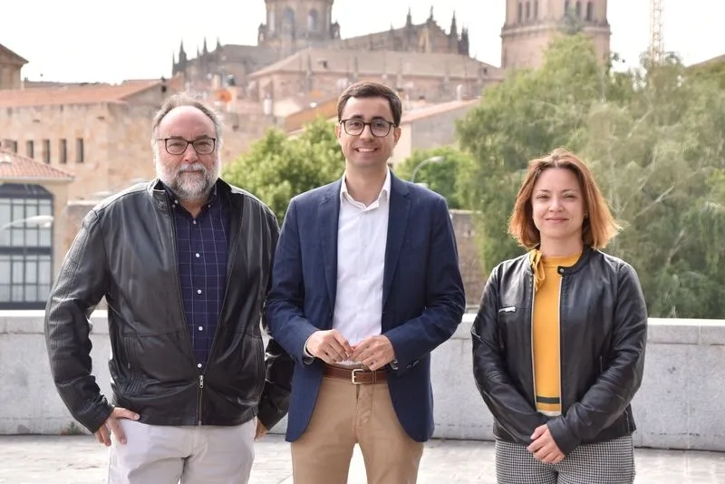 José Luis Mateos junto a Juan José García Meilán y Mar Fuentes | FOTOS: Vanesa Martins 