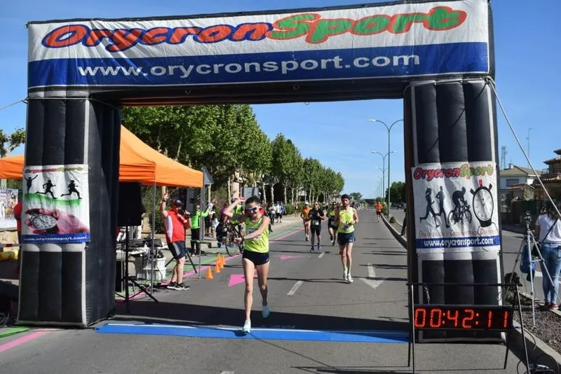 Galería de imágenes de la IV Carrera Solidaria 10 km de Gudino / Fotos: Atletismo Salmantino