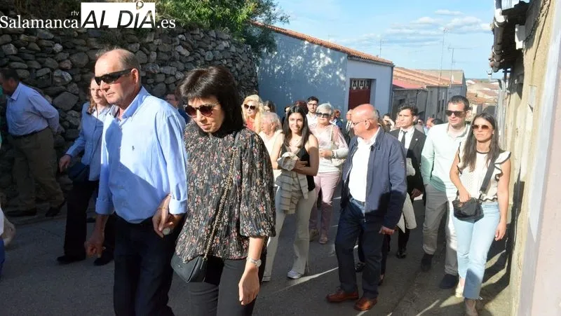 La imagen del Cristo de la Misericordia fue llevada en procesión hasta su ermita