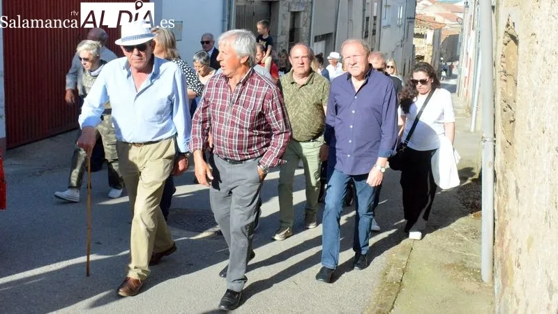 La imagen del Cristo de la Misericordia fue llevada en procesión hasta su ermita