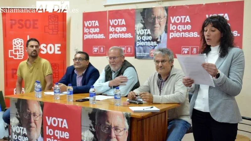 La candidatura del PSOE al ayuntamiento de Lumbrales se presentó anoche en un acto público