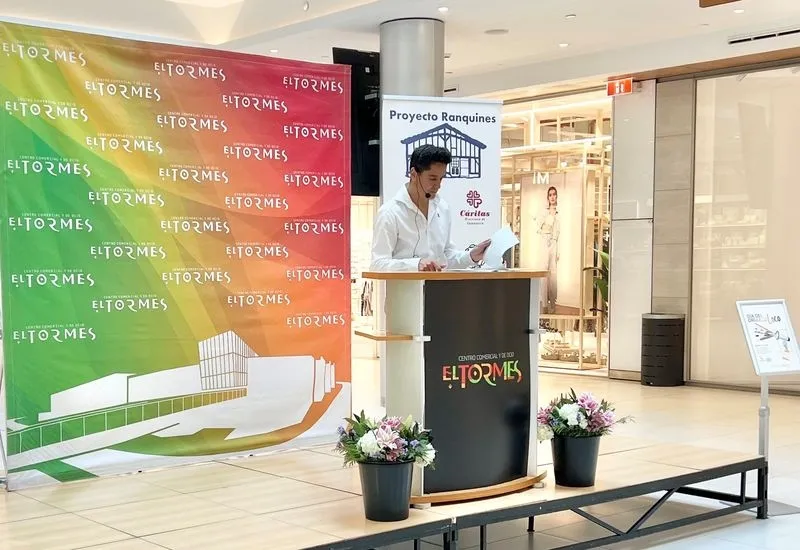 Día del Orgullo Loco en el Centro Comercial El Tormes
