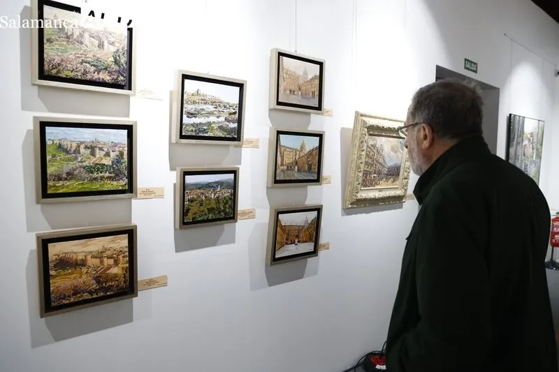 Exposición en el Casino de Salamanca del artista Francisco Medina. Foto de David Sañudo