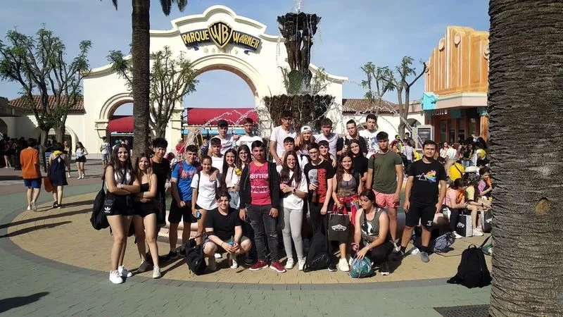 Foto 4 - Finalizan las fiestas del colegio Antonio Machado. As&iacute; lo han vivido