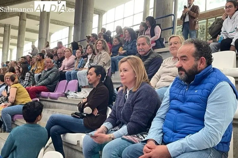La escuela de gimnasia rítmica de Peñaranda finalizaba el curso con una exhibición