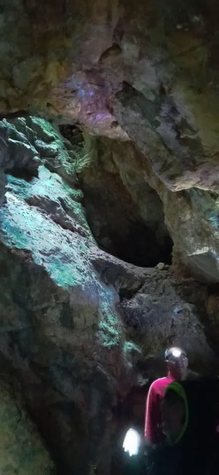 Foto 5 - Nuevo d&iacute;a de convivencia entre pueblos adentr&aacute;ndose incluso en las minas de Navasfr&iacute;as