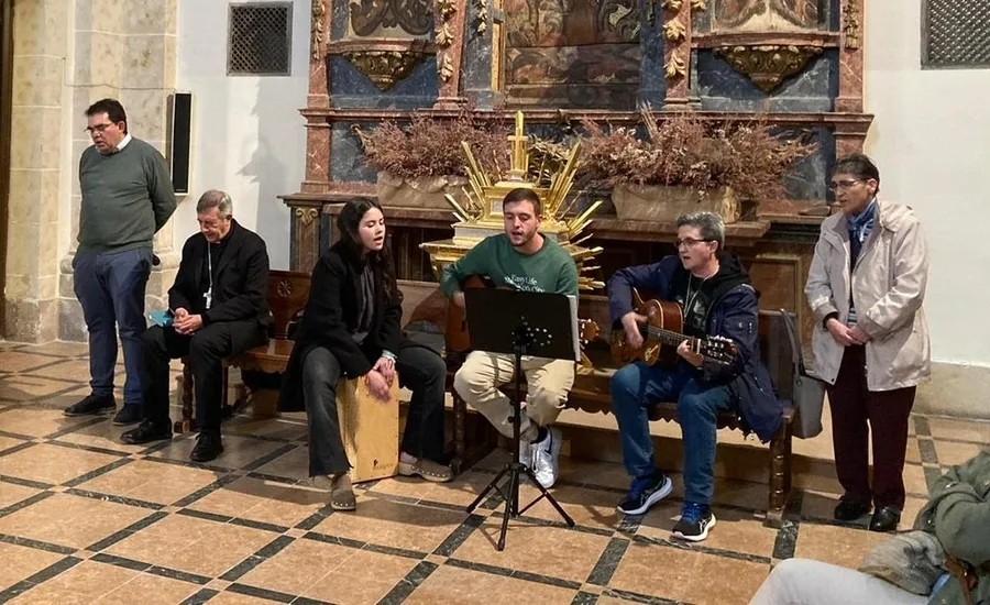 Foto 3 - Los 7 arciprestazgos diocesanos pasan juntos la v&iacute;spera de Pentecost&eacute;s