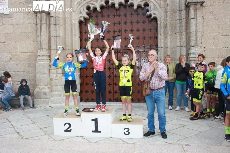 Macotera acogía este sábado el II Trofeo escuelas Copa Castilla y León de ciclismo