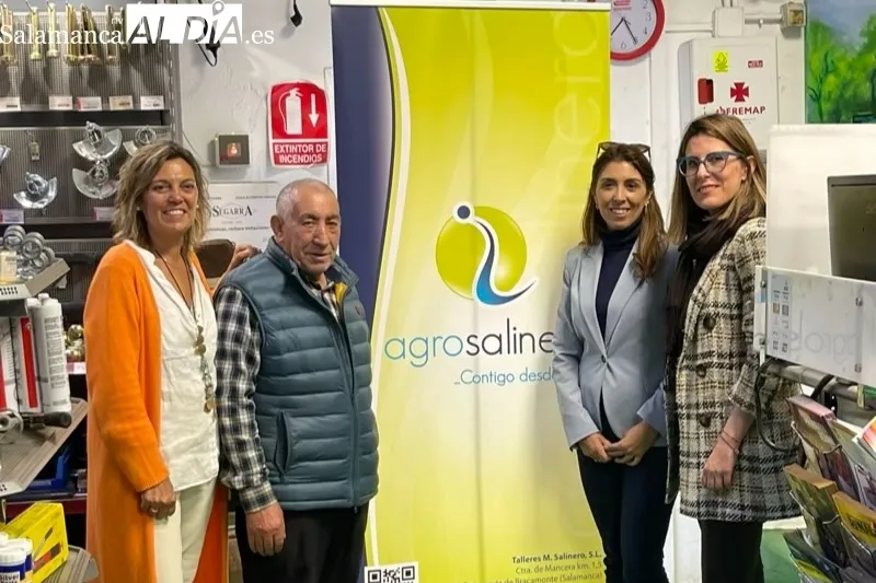 La portavoz de Agricultura del Grupo del Partido Popular en el Congreso, Milagros Marcos, visitaba Peñaranda junto a Eva López