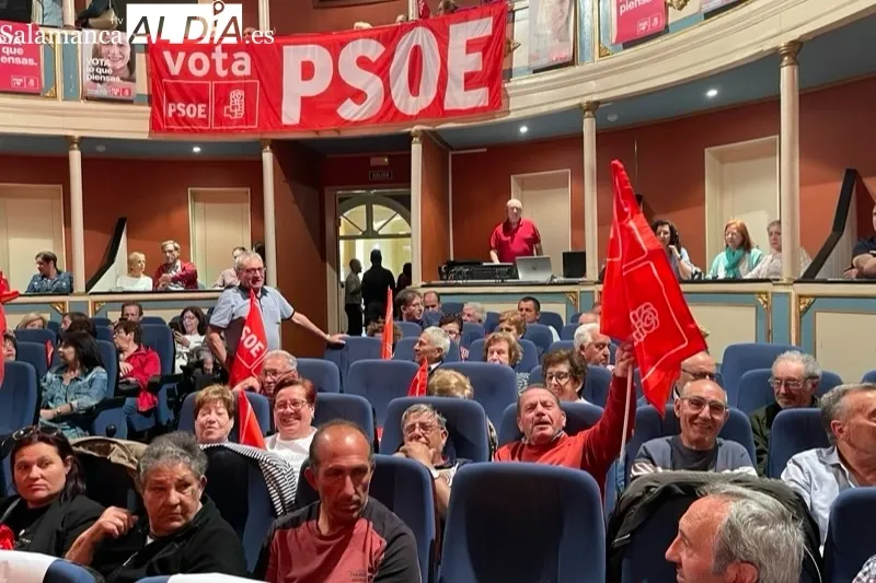El Teatro Calderón acogía el gran mitin de campaña del PSOE junto a la Ministra de Justicia Pilar Llop