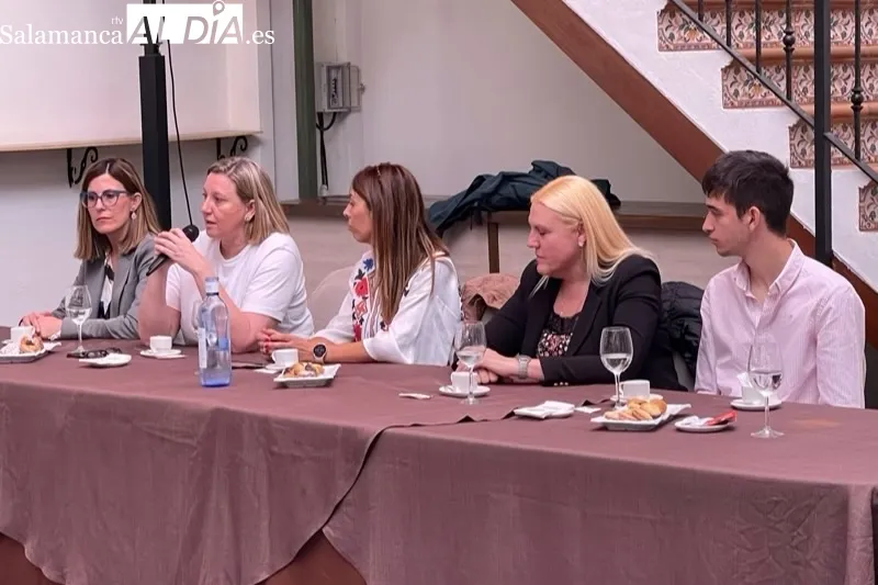 El Partido Popular de Peñaranda celebraba este viernes un encuentro con mujeres