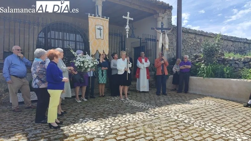 Actos religiosos durante las Fiestas de la Santa Cruz en Masueco