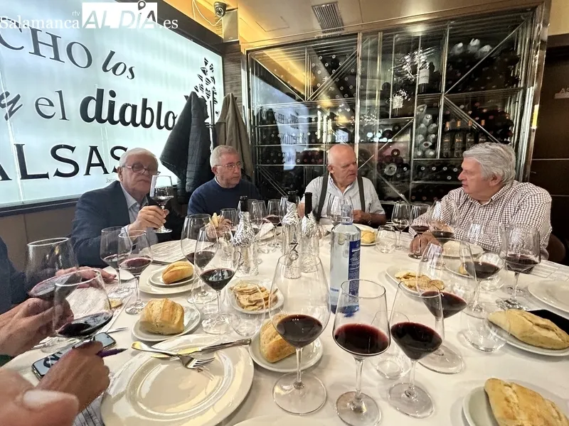 Cata de Otazu Premium Cuvée 2019 por la Asociación Cata Añada / FOTOS: JAVIER BRAGADO  