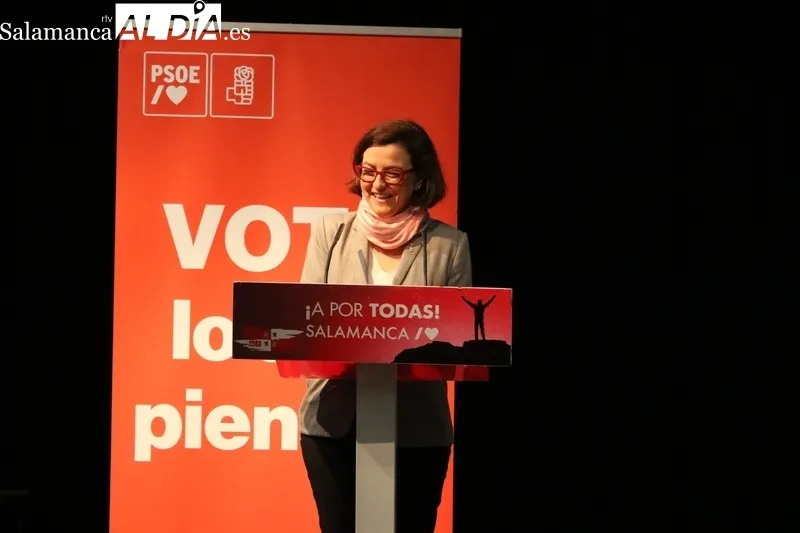 Acto del PSOE en Vitigudino con la participación  en vídeo del secretario de Estado de Telecomunicaciones, Matías González / CORRAL   