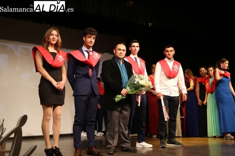 Acto de graduación en el IES Ramos del Manzano de la promoción 2017-23 / CORRAL 