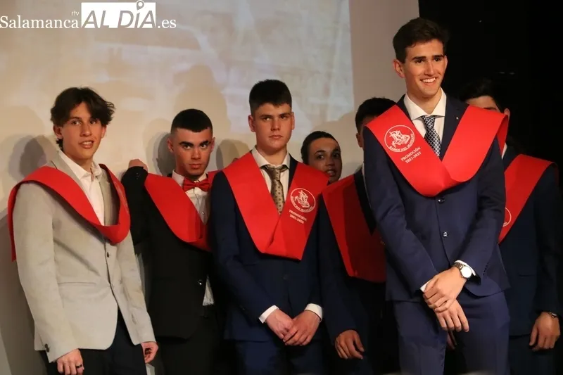 Acto de graduación en el IES Ramos del Manzano de la promoción 2017-23 / CORRAL 