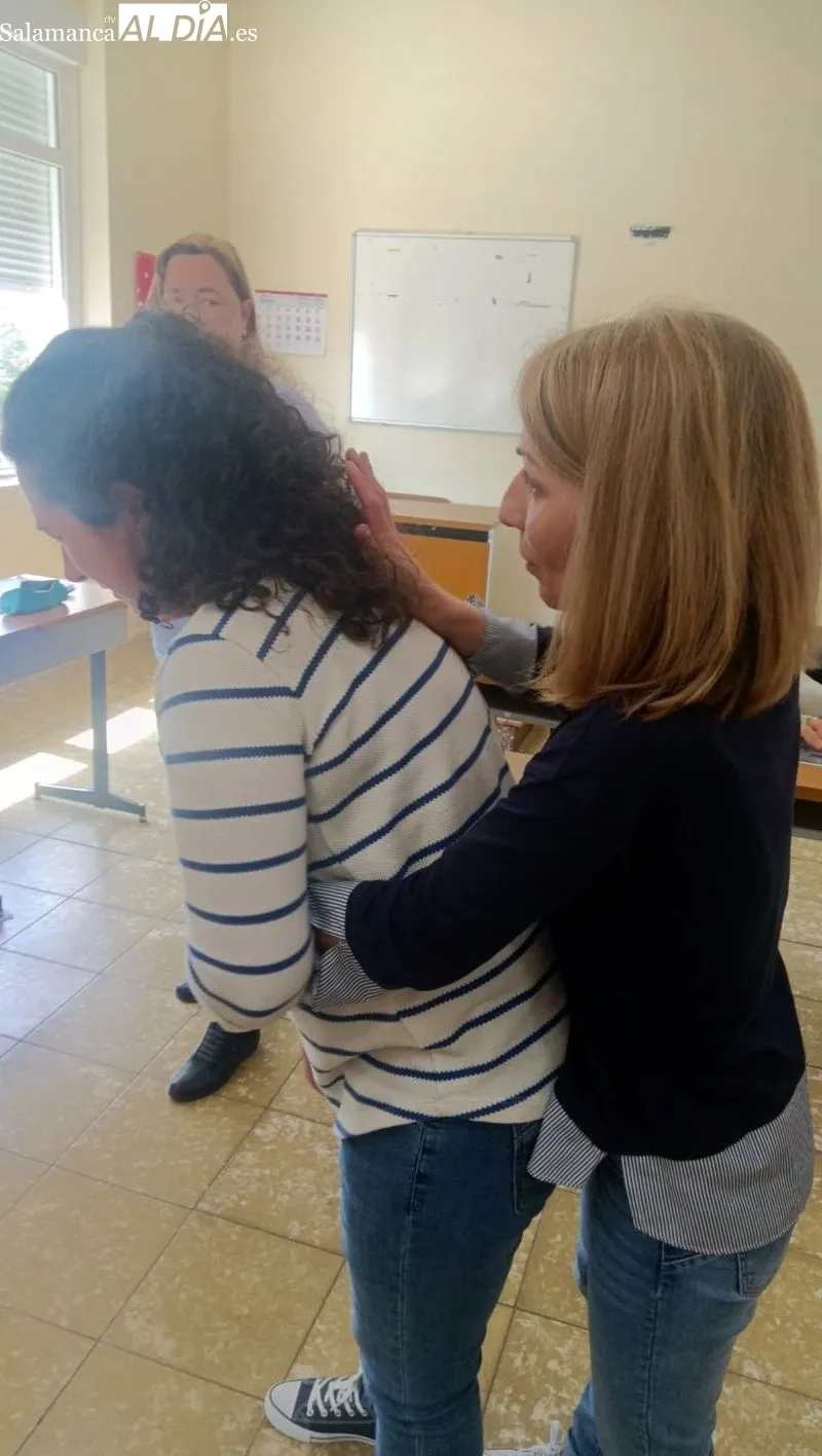 El alumnado del AFE sigue su formación en las aulas del centro cultural de Lumbrales