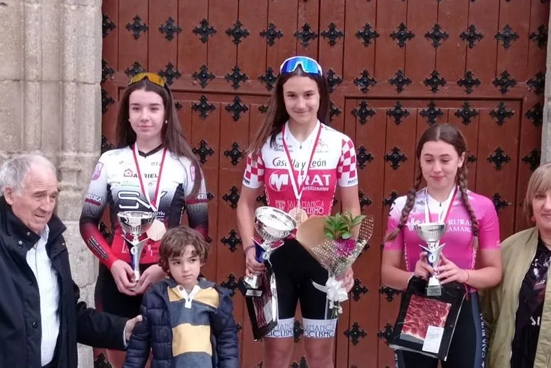 Escuela Mirat - Salamanca es Ciclismo en Macotera