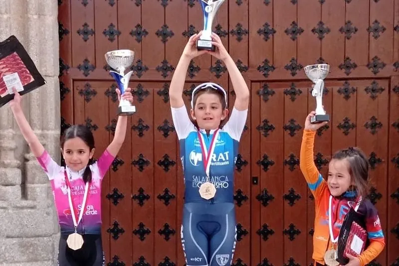 Escuela Mirat - Salamanca es Ciclismo en Macotera