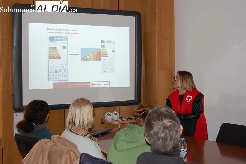 Cruz Roja en Béjar conmemora el Día del Medio Ambiente con talleres gratis de ahorro energético 