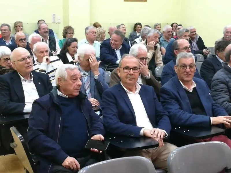Foto 2 - La Asociaci&oacute;n de Antiguos Alumnos del Colegio San Agust&iacute;n vuelve a juntarse en su fiesta anual