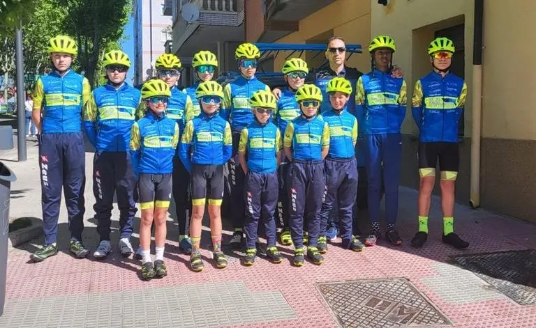 Escuela de Ciclismo Salmantina en la primera carrera de la Copa CyL de Escuelas Ruta