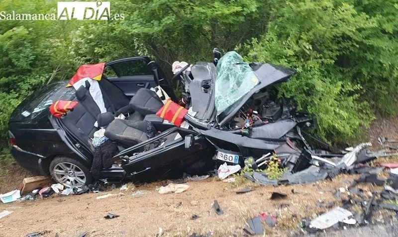 Efectos del grave accidente en Calvarrasa de Arriba