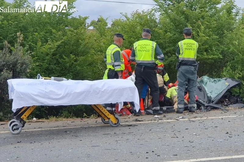 Efectos del grave accidente en Calvarrasa de Arriba
