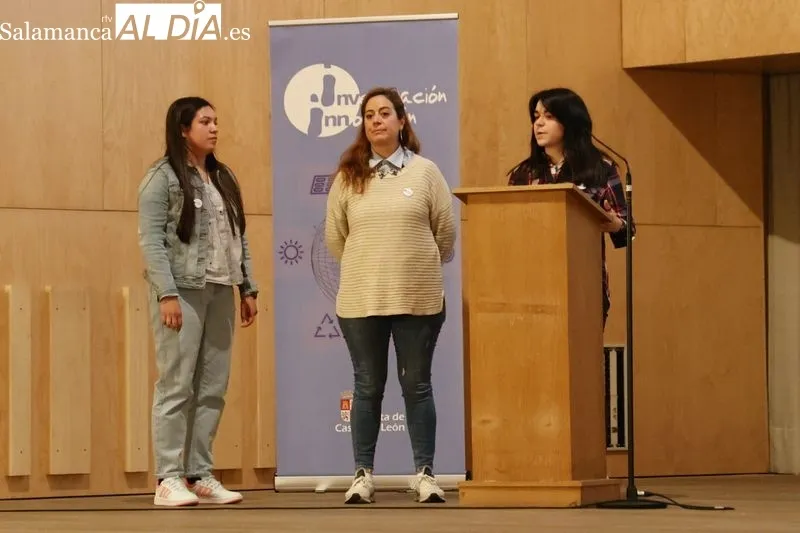 Entrega de los VIII Premios de Investigación e Innovación en ESO, Bachillerato y Formación Profesional, en el Colegio Fonseca. Foto de David Sañudo