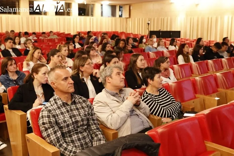 Entrega de los VIII Premios de Investigación e Innovación en ESO, Bachillerato y Formación Profesional, en el Colegio Fonseca. Foto de David Sañudo