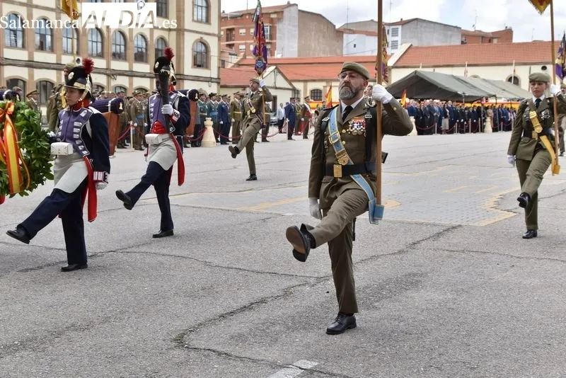 Acto militar en Salamanca por la festividad de San Fernando. Foto de Vanesa Martins