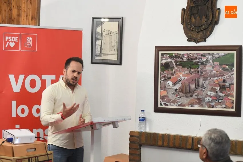 Foto 10 - El PSOE quiere devolver a Fuenteguinaldo la &ldquo;transparencia y rigurosidad&rdquo; en la gesti&oacute;n
