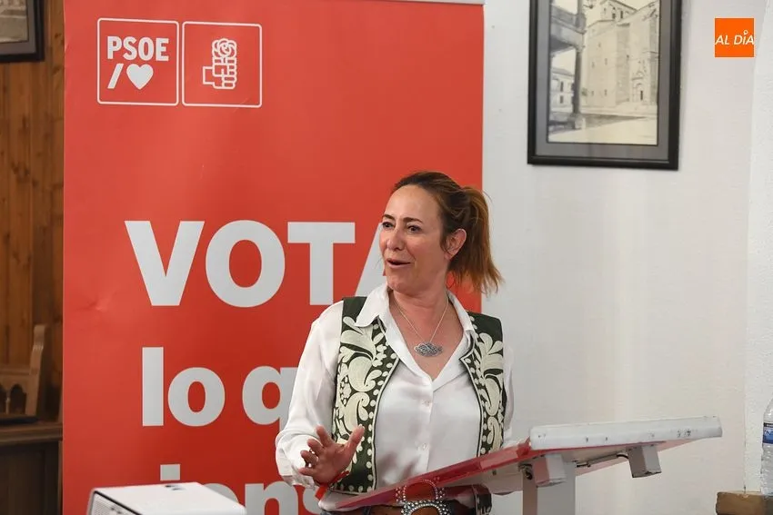 Foto 8 - El PSOE quiere devolver a Fuenteguinaldo la &ldquo;transparencia y rigurosidad&rdquo; en la gesti&oacute;n
