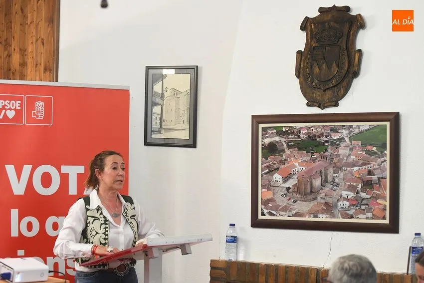 Foto 7 - El PSOE quiere devolver a Fuenteguinaldo la &ldquo;transparencia y rigurosidad&rdquo; en la gesti&oacute;n
