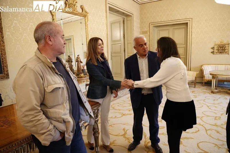 Presentación de la IX Carrera Solidaria por la Donación de Órganos 'Memorial Carmelo Martín', incluida en el Circuito de Carreras Populares, y la III Marcha Savia que se celebrarán el próximo 4 de junio, previa del Día Mundial del Medio Ambiente.