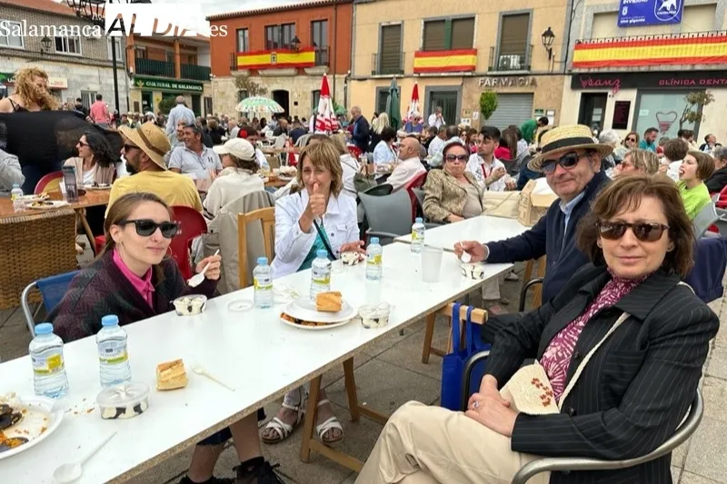 Cantalpino ha celebrado una gran paellada popular para festejar a San Isidro