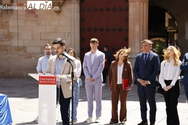 La Universidad de Salamanca y el Ayuntamiento de Salamanca conmemoraron el Día de Europa en el Patio de Escuelas. Foto de David Sañudo