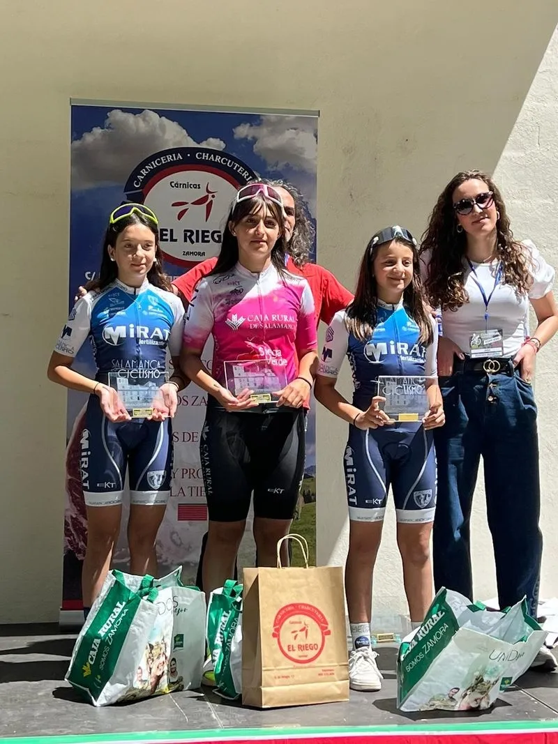 Corredores del Promesal tras la primera carrera de la Copa CyL de Escuelas Ruta