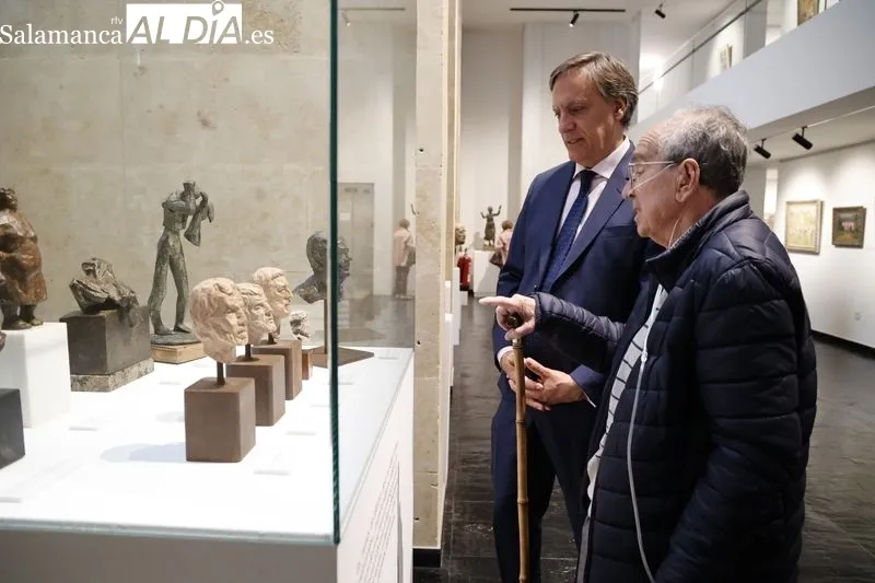 Exposición que homenajea al pintor y escultor Fernando Mayoral, en la Torre de los Anaya. Foto de David Sañudo
