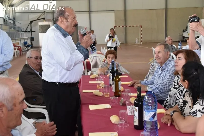 Jornada festiva en Aldearrodrigo con motivo del último día de celebraciones dedicadas a su patrón, San Miguel Arcángel
