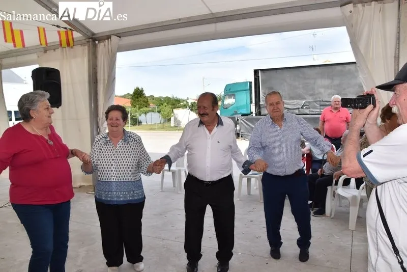 Jornada festiva en Aldearrodrigo con motivo del último día de celebraciones dedicadas a su patrón, San Miguel Arcángel