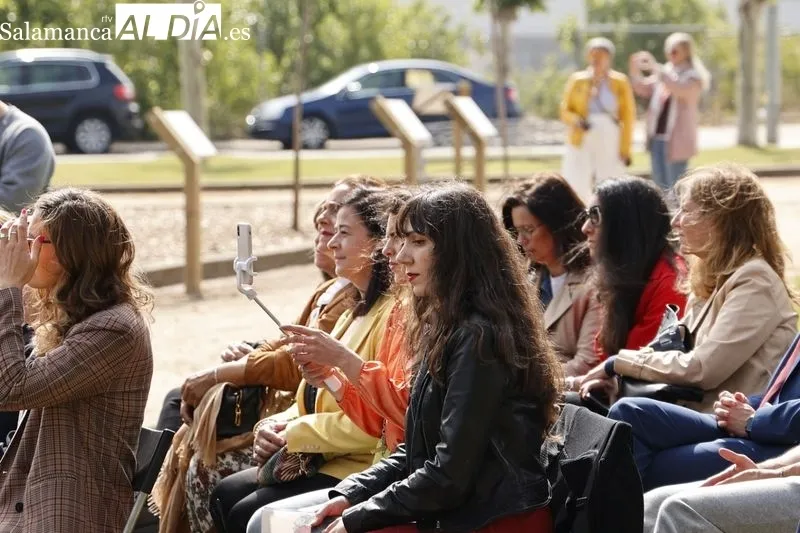 Inauguración del Jardín de los Objetivos de Desarrollo Sostenible (ODS) en el Centro Comercial El Tormes. Foto de David Sañudo