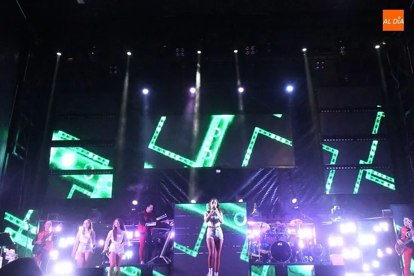 Foto 8 - La Orquesta Kronos sirve el demandado &uacute;ltimo plato de la Feria del Farinato