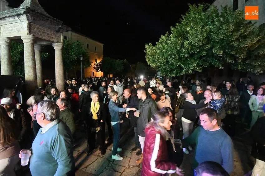 Foto 9 - La Orquesta Kronos sirve el demandado &uacute;ltimo plato de la Feria del Farinato