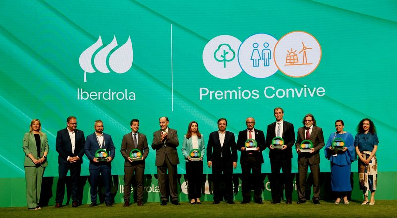 Foto 1 - Iberdrola reconoce las iniciativas de convivencia entre renovables, naturaleza y personas en los Premios Convive
