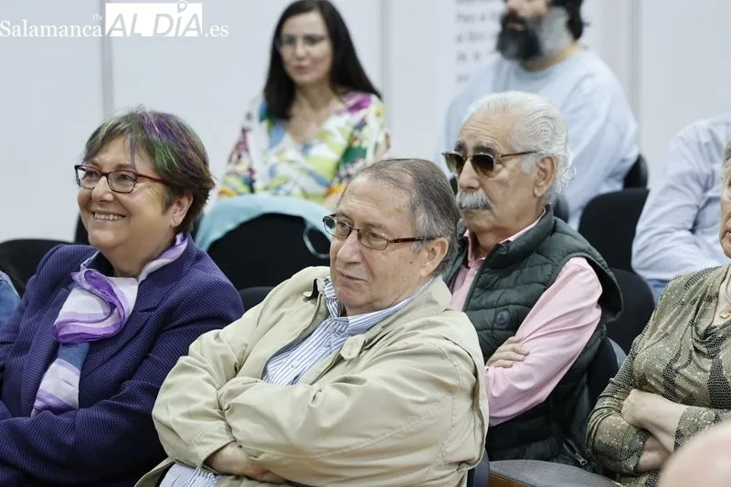 Presentación en la Plaza Mayor del libro sobre Nebrija y Salamanca. Foto de David Sañudo